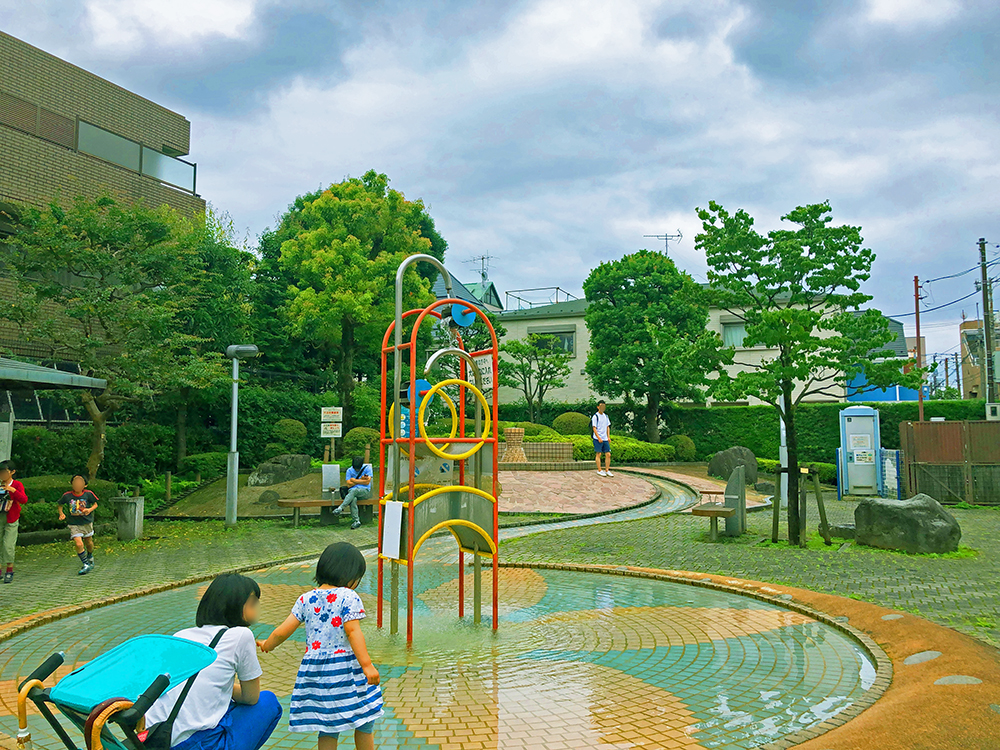 中道通りにある水遊びのできる公園『中道公園』今年も7月10日からスタート！_プール