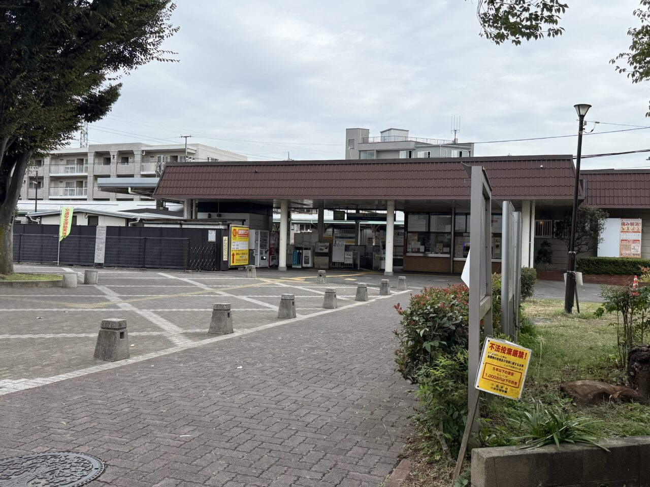 新小金井駅の改札前です