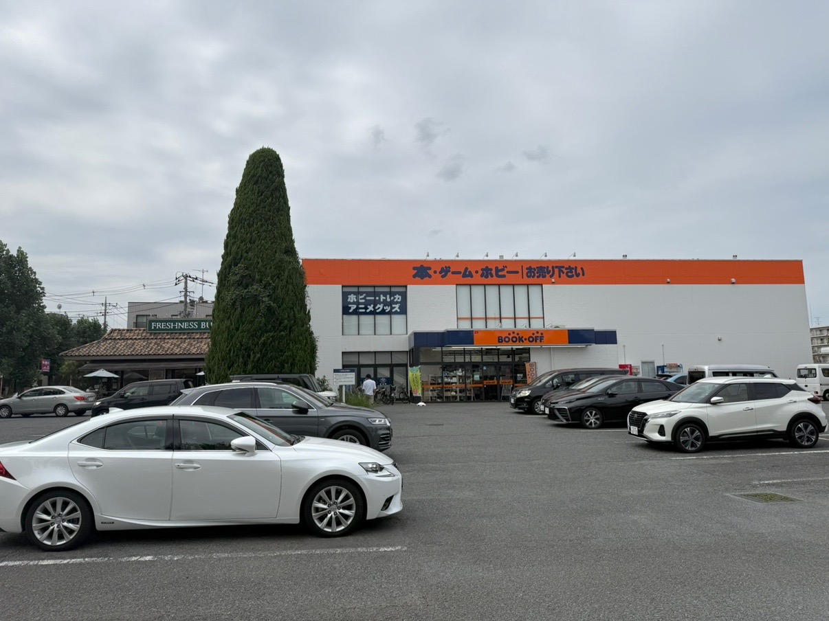 ナンジャモンジャ祭り会場のBOOKOFF武蔵小金井店